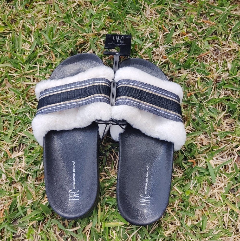 INC FAUX FUR SLIPPERS